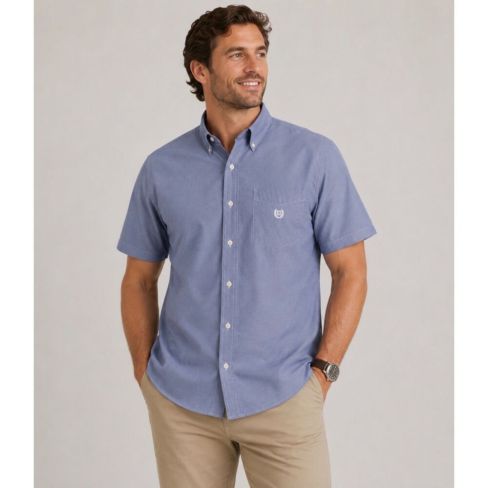 Chaps Men’s Large Blue Button Up Shirt Short Sleeve Casual Oxford Pocket Logo